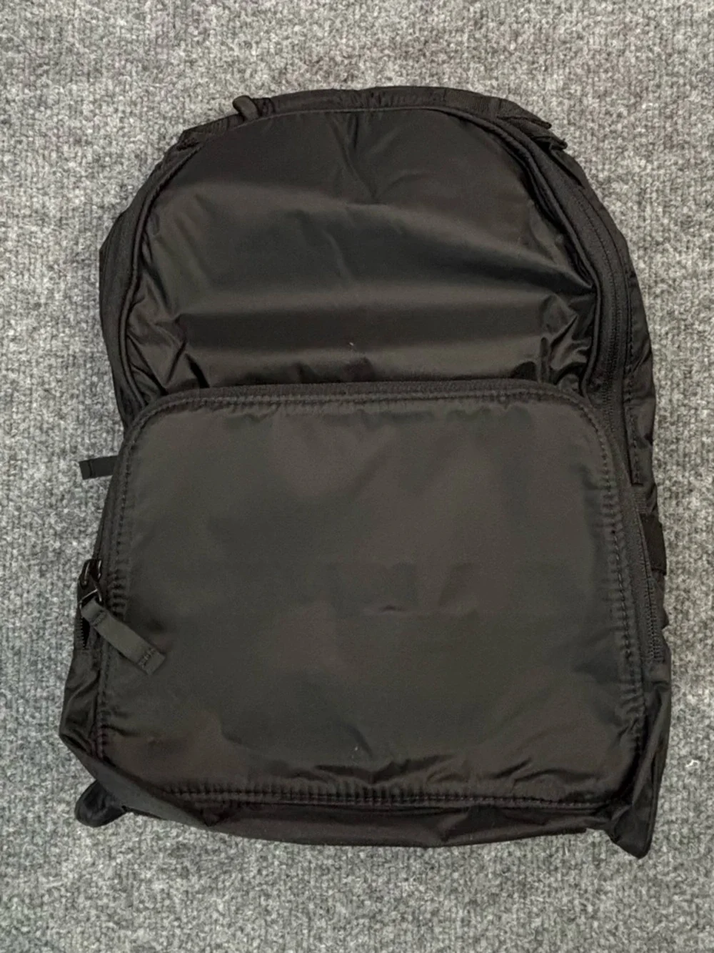 Oakley Crestible Packable Backpack Blackout New with Tags Travel Lightweight Day